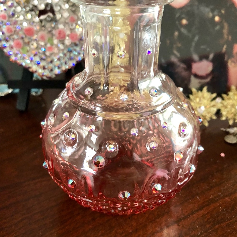 Elegant 5in Pink Glass Vase with Crystal Accents